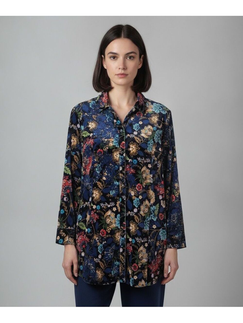 NWOT Serengeti Velvet Collared Button-Up Floral Print Blouse 2X
